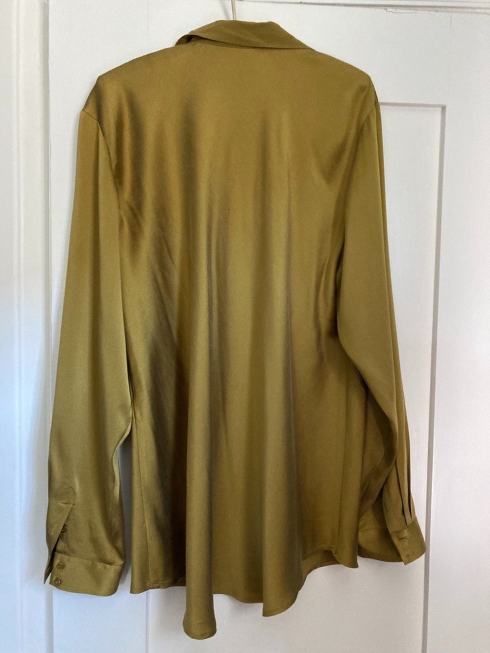 Eileen Fisher Stretch Silk blouse in Olive Size L - Picture 2 of 6